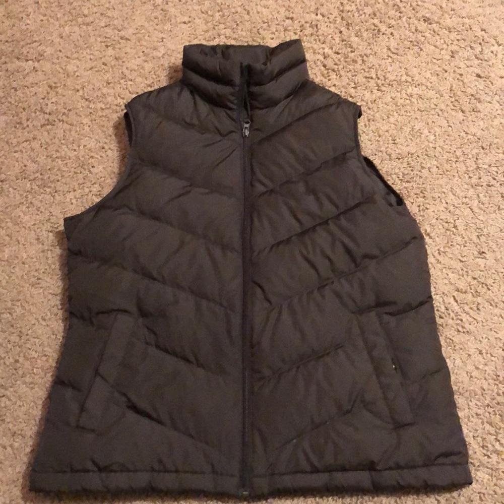 Brown lands end puffer vest